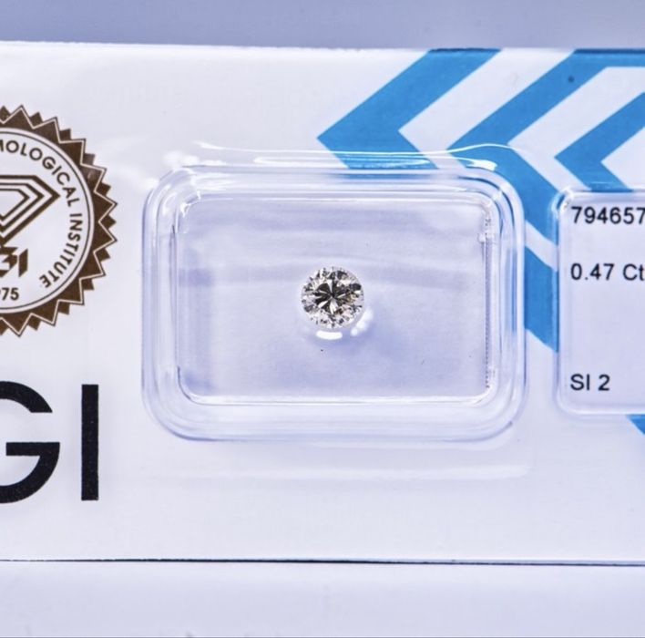Sprzedam naturalny diament 0,47 ct w szlifie brylantowym okrągłym. Kolor Light Brownish Yellow