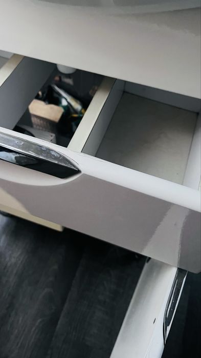 Тумбочка в ванну