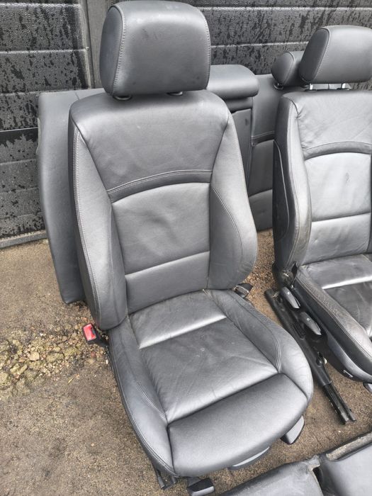 Wnetrze sporty e90 lci skora