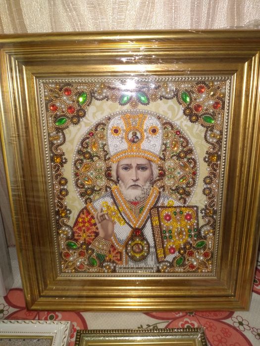 Ікони вишиті перлами, бісером, стразами