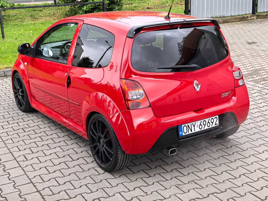 Renault Twingo RS 1.6 133km Hot hatch