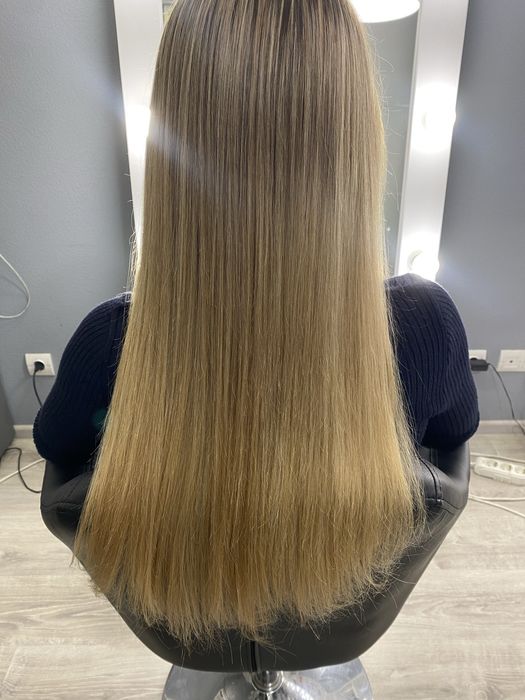 Нарощування волосся