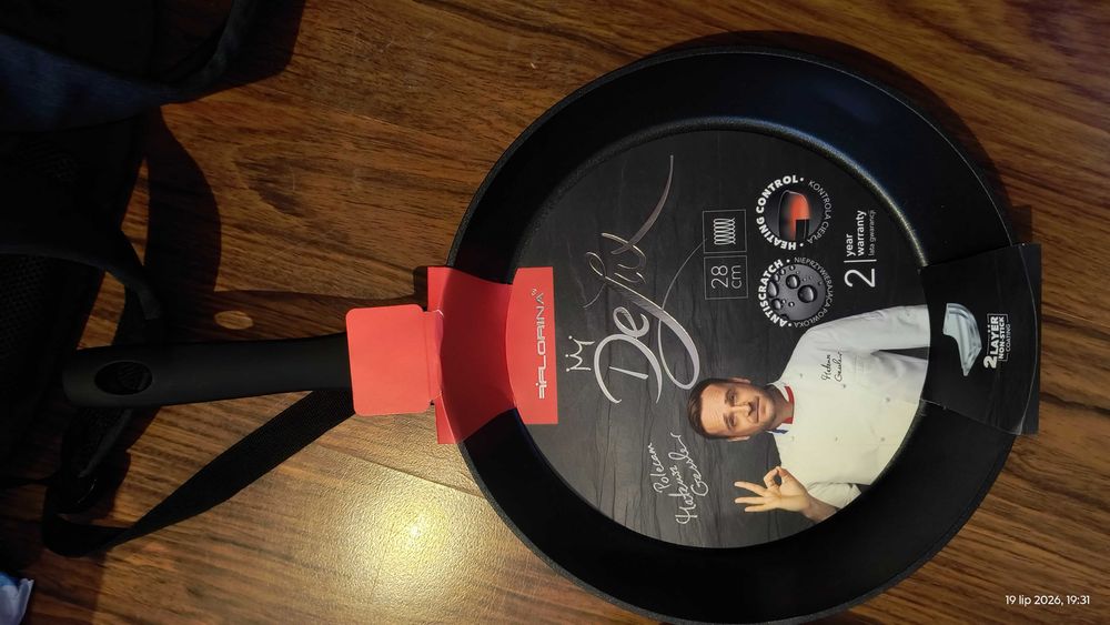 Dwie patelnie nowe Tefal