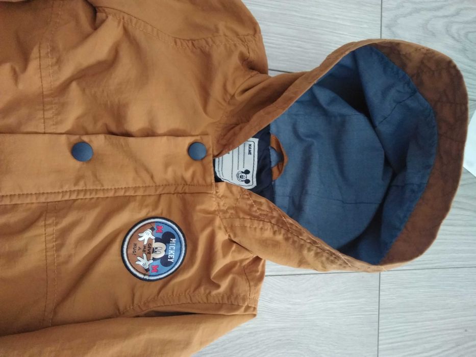 Kurteczka Kurtka Myszka Miki 80 C&A przejsciowa jak Nowa