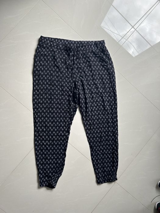 Spodnie letnie luźne haremki na gumie wzory czarne L/XL