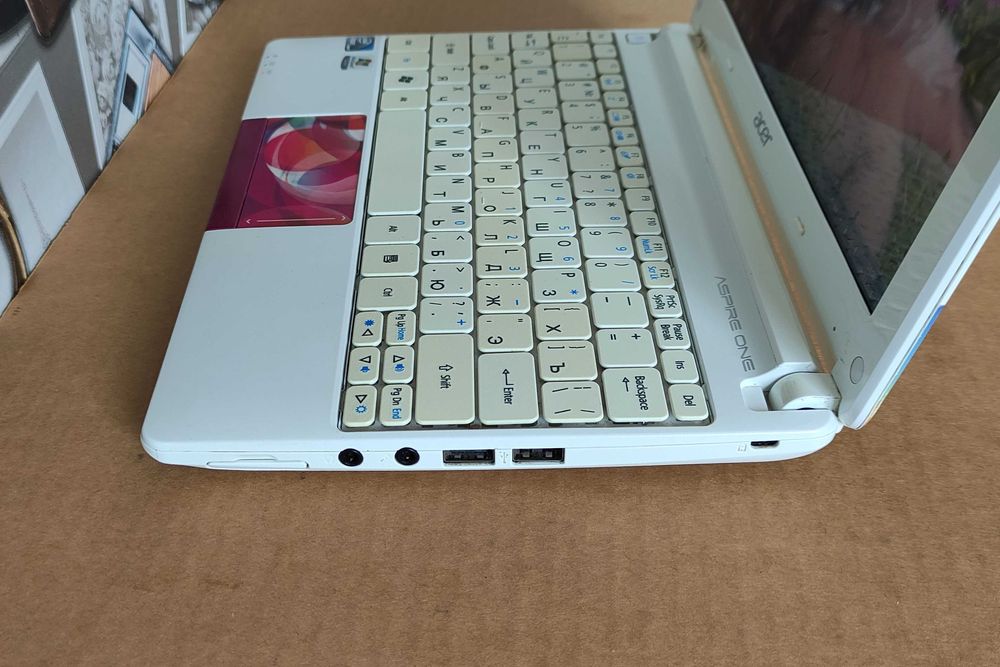 Швидкий нетбук Acer_Потужний Intel (4 ядра)_4 ГБ_320 ГБ_АКБ 5-6 годин.