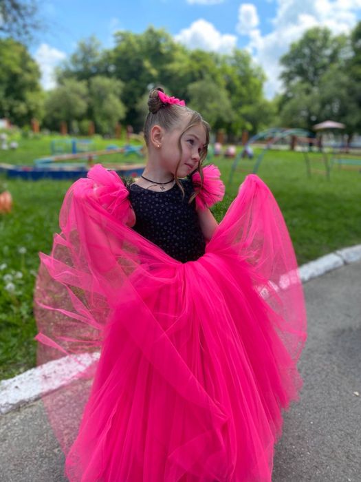 Плаття випускне в садочок