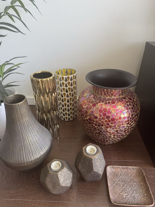 Conjunto de jarras e objetos decor - AREA
