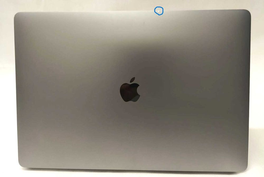 Laptop Apple MacBook PRO 15" 2019r Core i7 9 gen. 32GB 512GB 4GB grafi