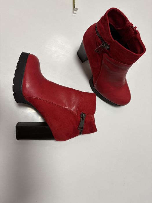 Buty damskie 38 kozaki botki czerwone
