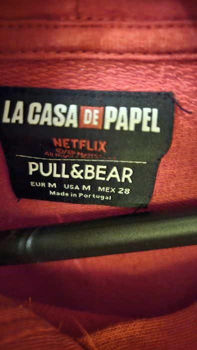 Obszerna bluza  chłopieca Pull&Bear czerwona r.L