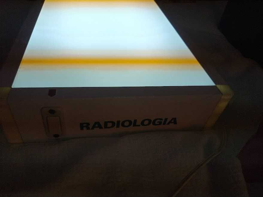 Caixa de Luz para uso em Radiologia/ ou para Desenho  n-99