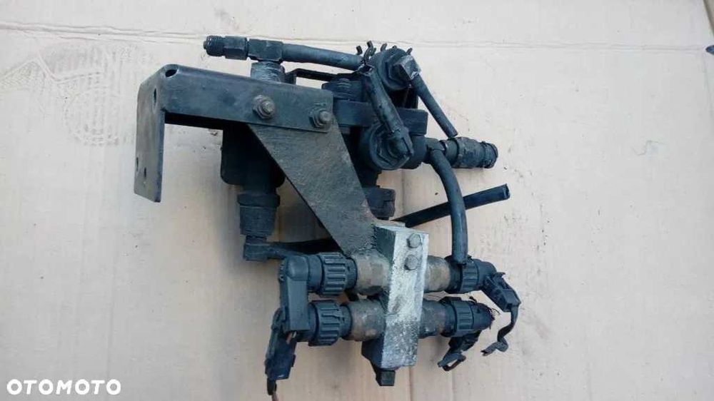 Zawór Mercedes Vario Voss 614, 615, 814, 815 wabco