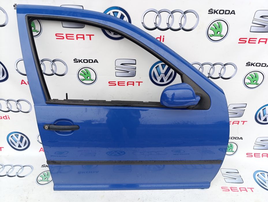 Двері передні задні Golf 4 Гольф 4
