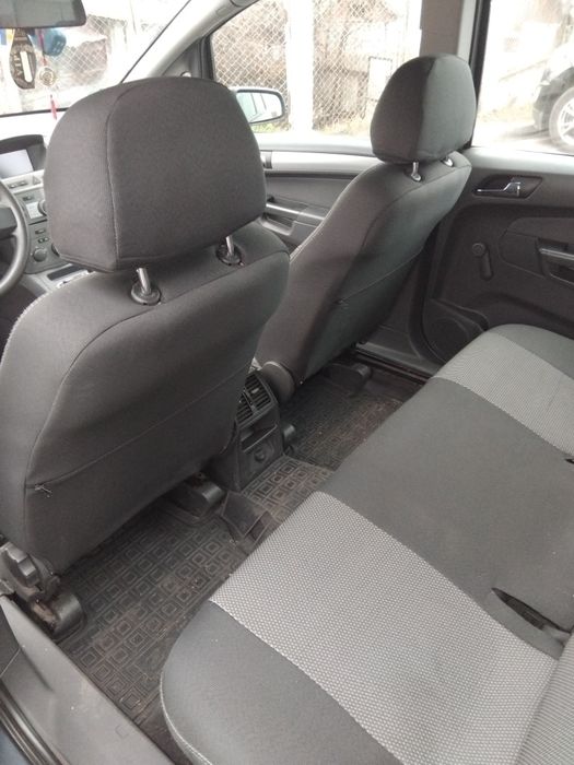 Опель Зафира 1.6 бенз.