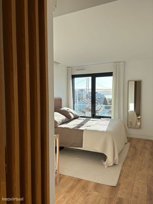 Apartamento T2 com Vista para Tejo na Ajuda, Lisboa