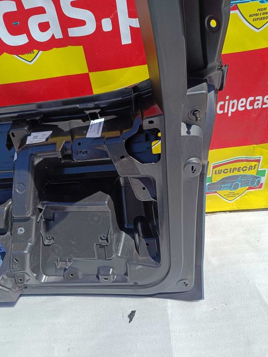Tampa Da Mala Peugeot 3008 SUV (M_)