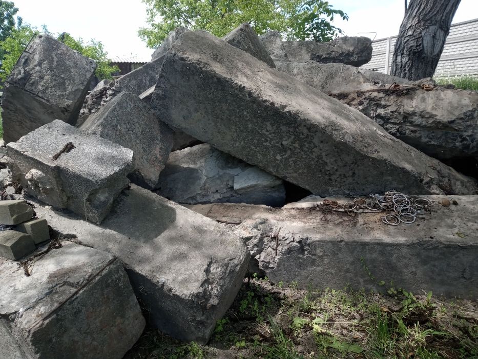 Сваї желізобетоні обрезні