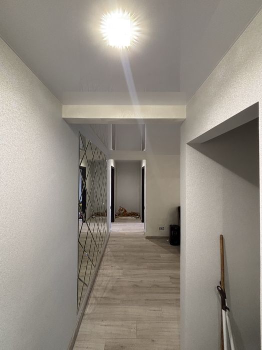 Продается 3 комнатная квартира. Кирпичный дом. Славянск.