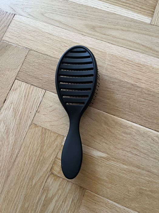 Czarna Szczotka do włosów Wet brush