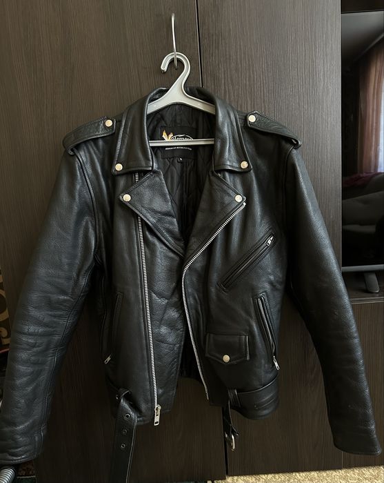 Шкіряна косуха американського бренду Xelement