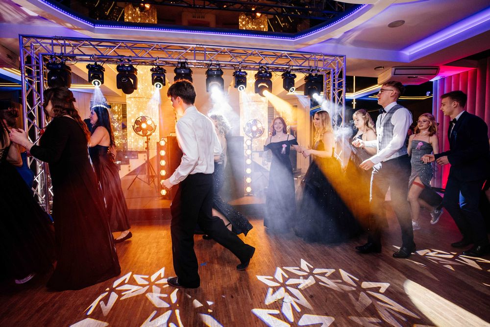 Dj Twenty One Dj wodzirej na wesele, studniówkę, osiemnastkę