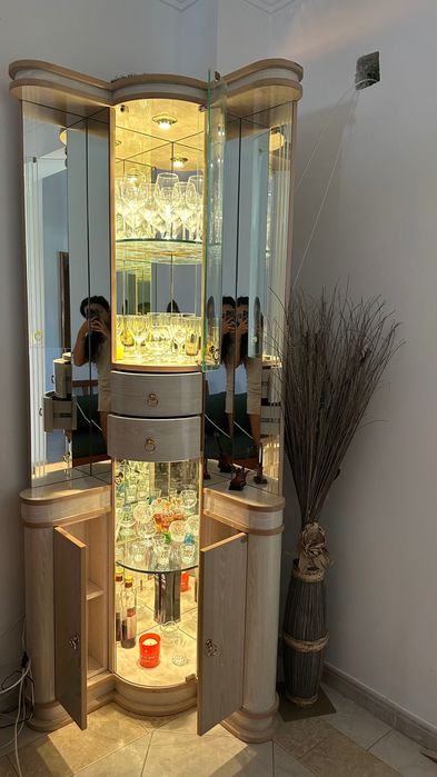 Armário/Bar- canto de sala