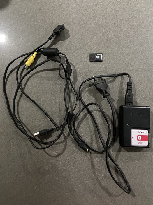 Sony cybershot DSC-W50 - para peças