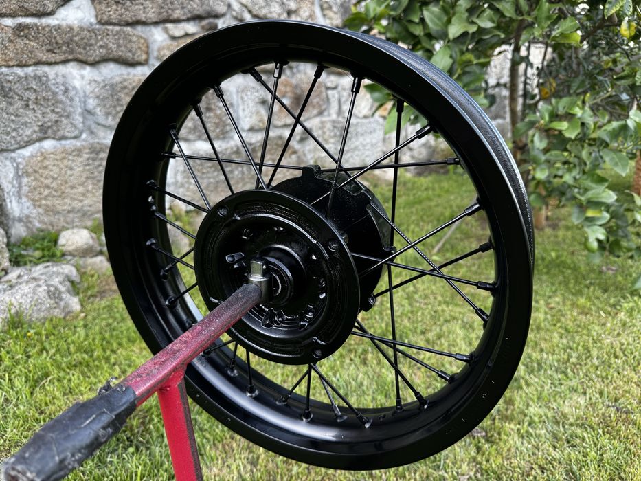 Rodas completas  honda xrv 750 africa twin + pecas variadas