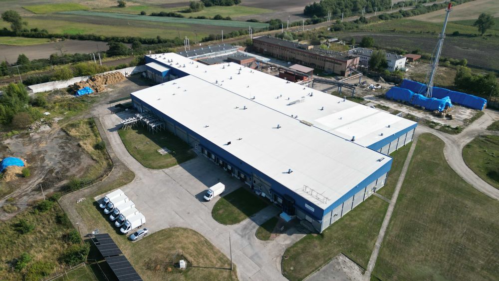 Magazyn suchy - 10km od A1 (Kowal)