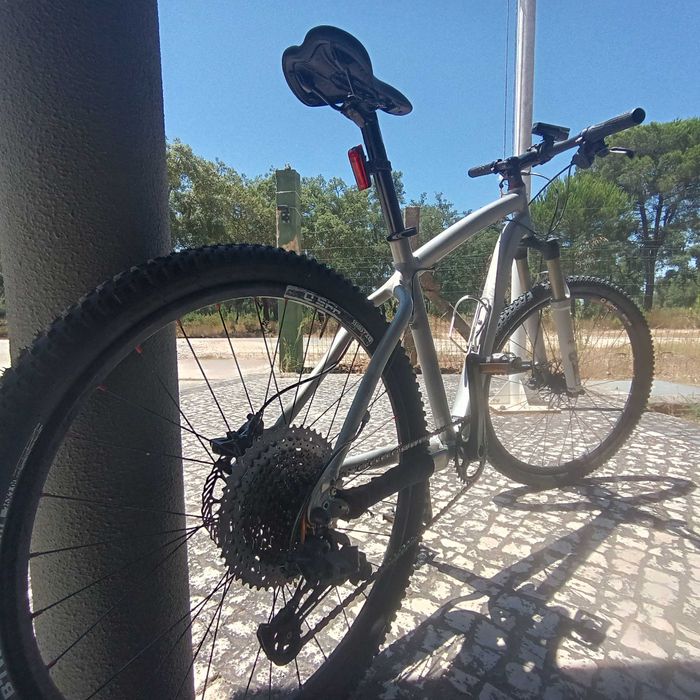 Specialized - M - Roda 26"