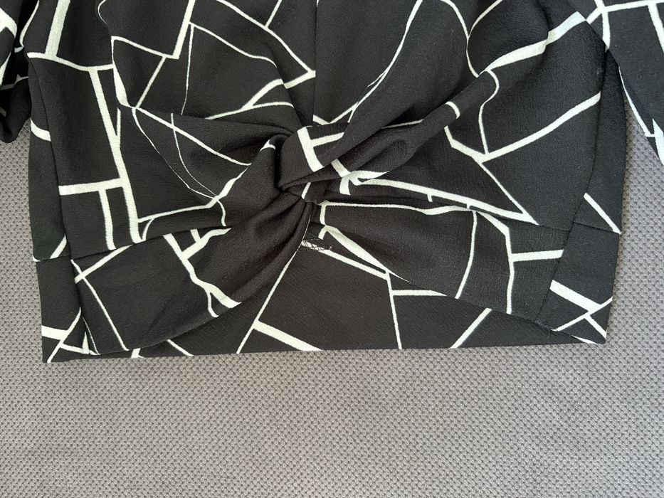 Komplet r. 146/152 spisnie + bluzka