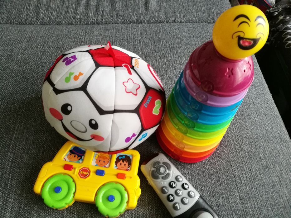 Zestaw zabawek Fisher Price +pilot+autko