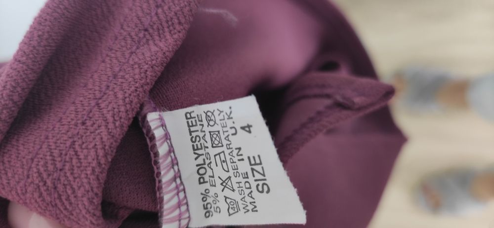 Sukienka Pretty Little Thing r 32