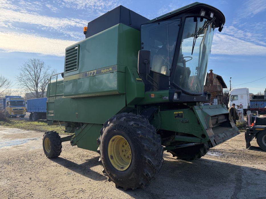 Комбайн John Deere 1177 JD 1055, JD 1075