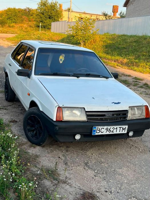 Продам  авто ваз 21099