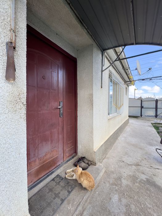 Дом с ремонтом, р-н Большой Таврии