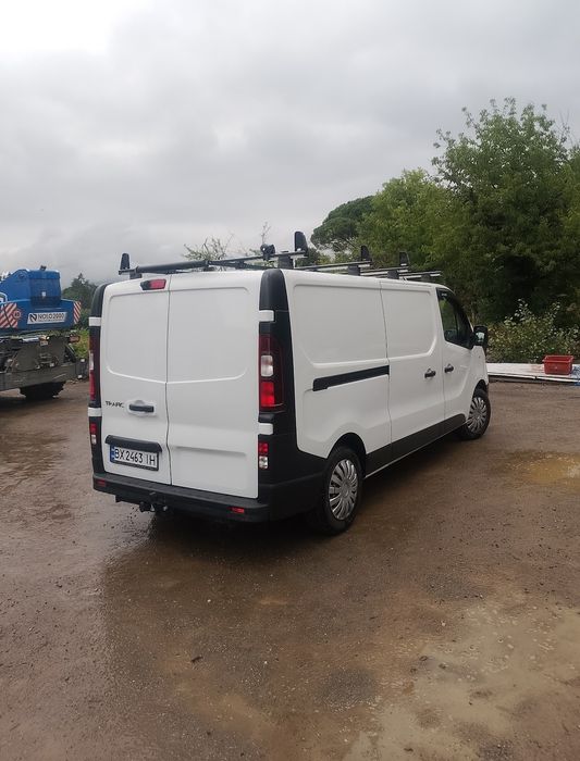 продам авто Рено трафік 1.6. дизель механічна коробка передач
