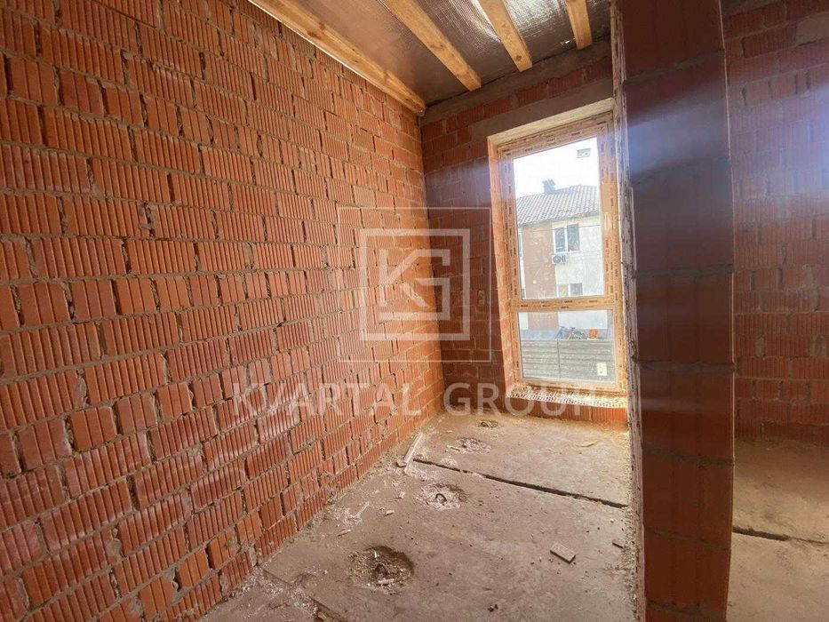 Продаж таунхаусу з цегли