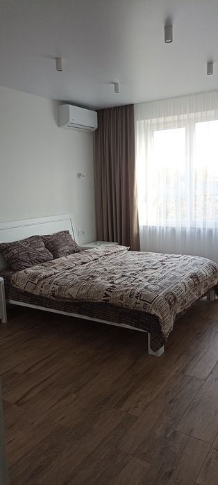 Погодинно подобово новобудова центр   власник виписую документи