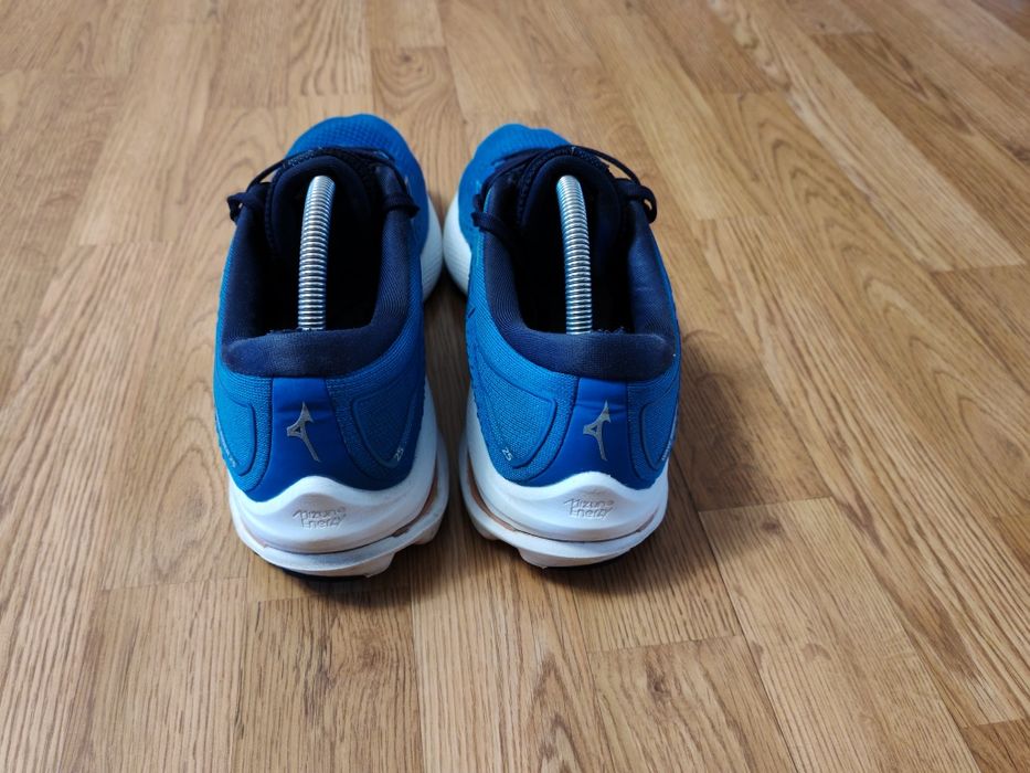 Кроссовки Mizuno Wave Rider 25
