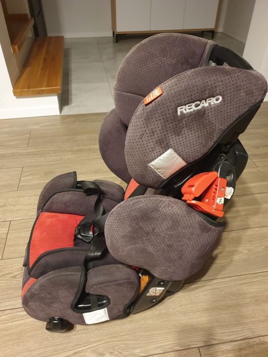 Fotelik samochodowy Recaro Young Sport