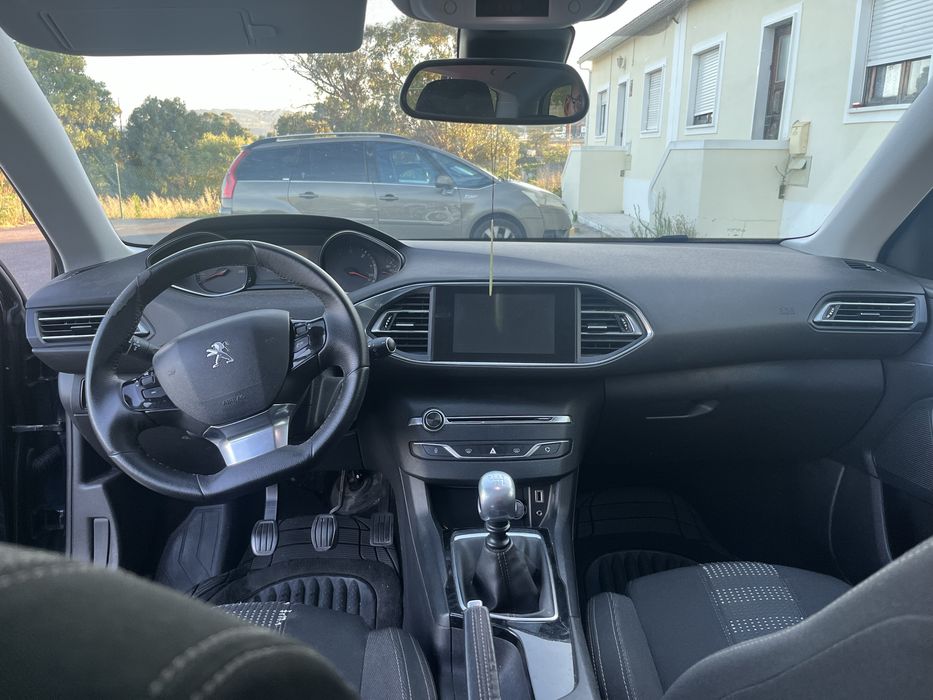 Peugeot 308SW 1.6hdi 120cv versao Allure com teto panoramico