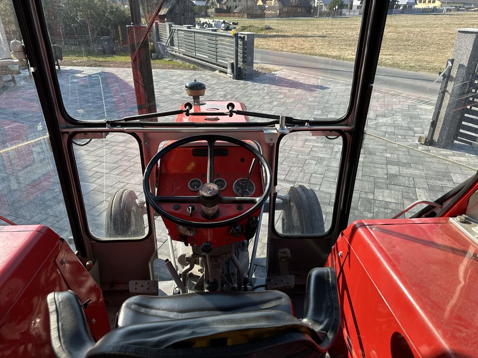 Massey Ferguson 235