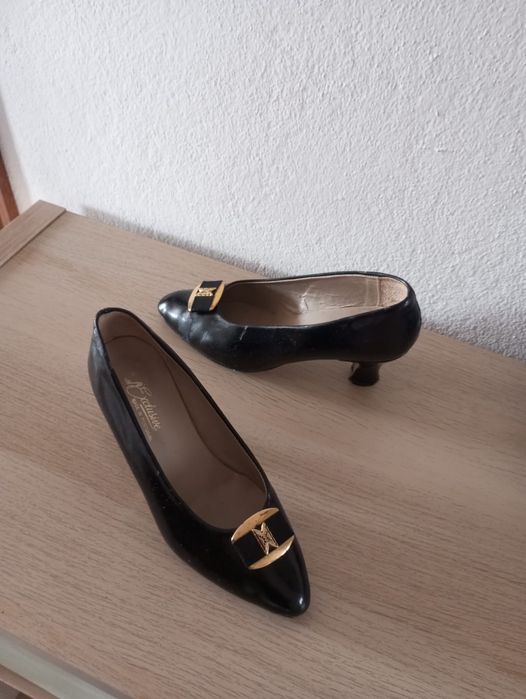 Sapatos Exclusive Tamanho 36