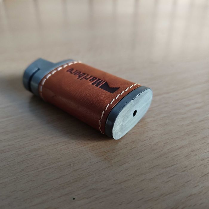 Armaduras Isqueiro Bic Antiga