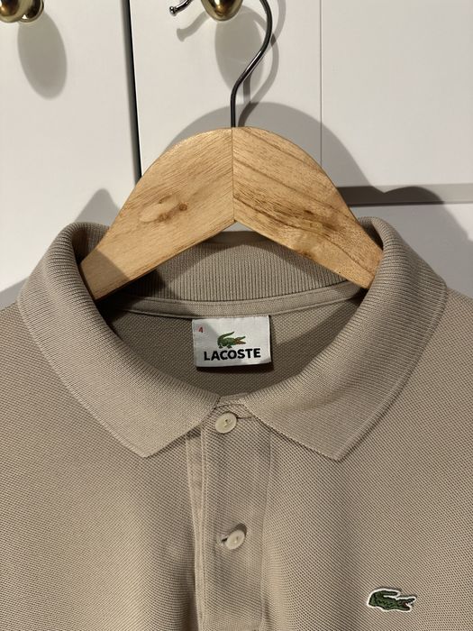 Polo Lacoste beje