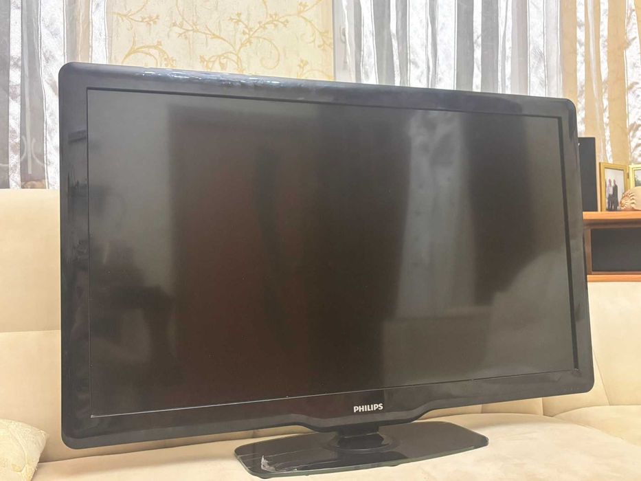 Телевизор Philips 42PFL3506H