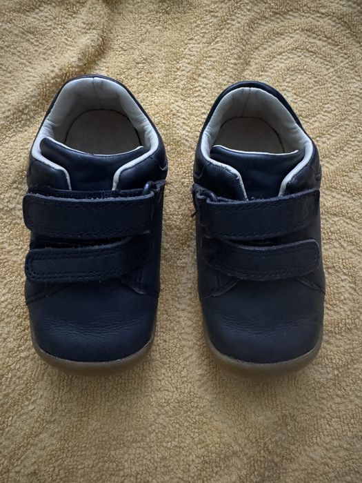 Шкіряні черевики Clarks. Кросовки.