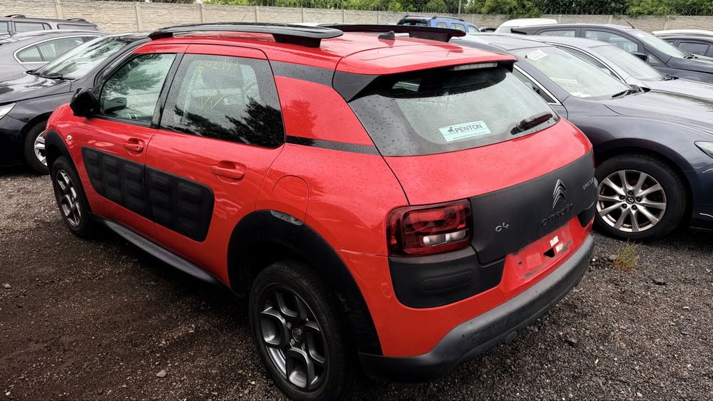 Citroen C4 Cactus silnik 1.2 Puretech 2015r,Anglik